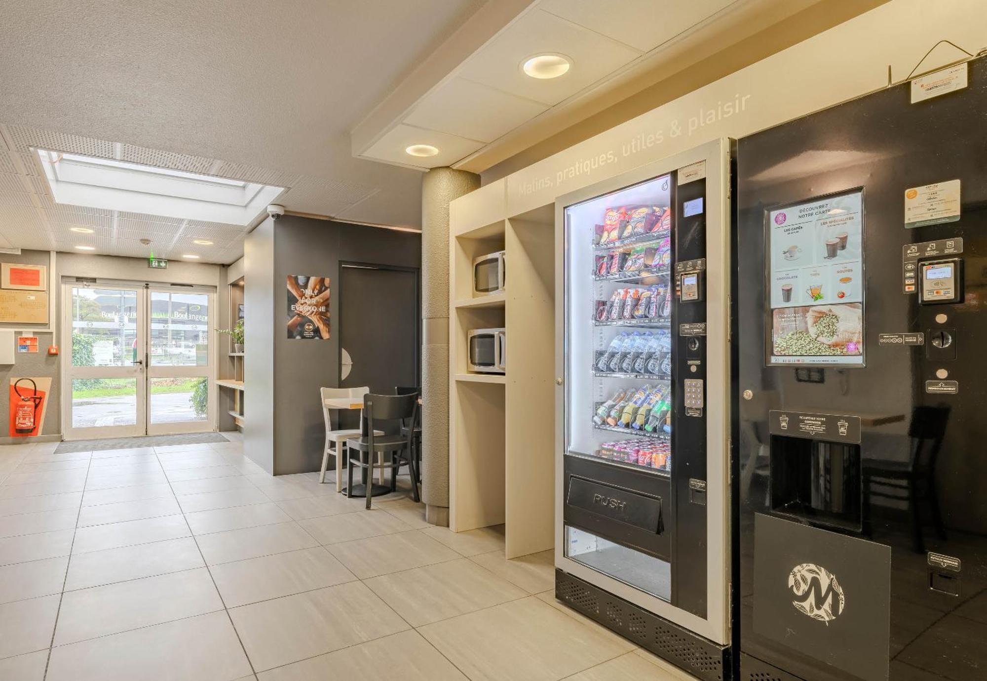 B&B Hotel Calais Centre St Pierre 외부 사진