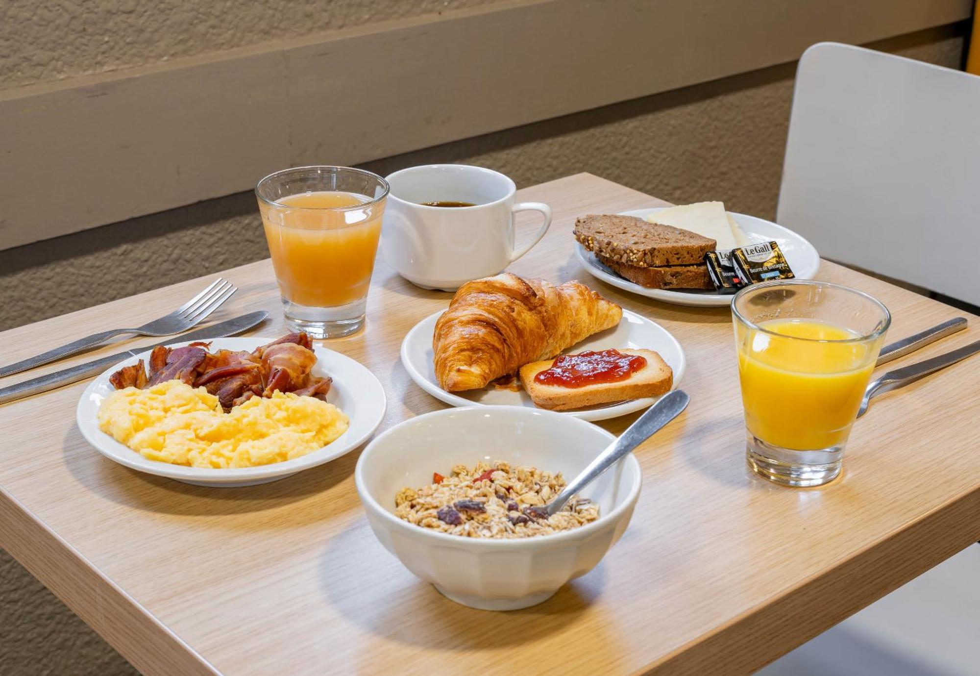 B&B Hotel Calais Centre St Pierre 외부 사진