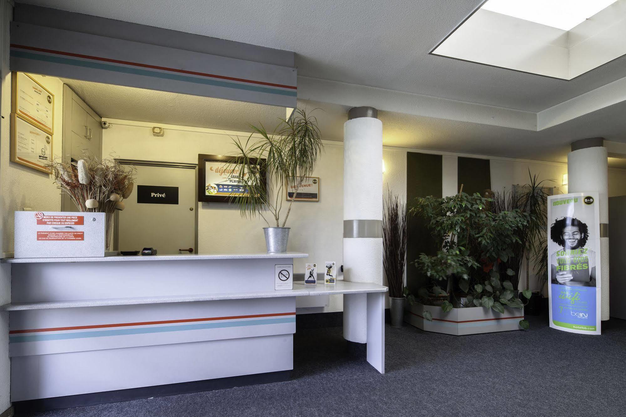 B&B Hotel Calais Centre St Pierre 외부 사진